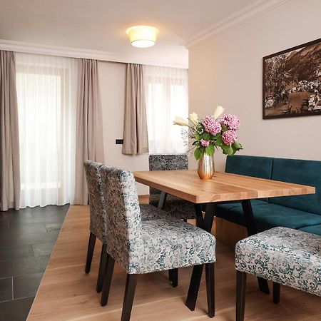 Living Central Grossarl Extérieur photo