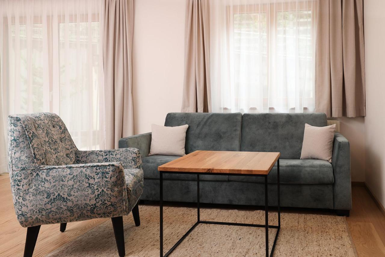 Living Central Grossarl Extérieur photo
